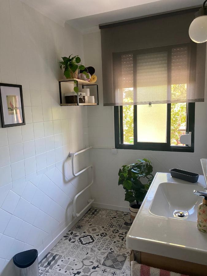 Acogedor Apartamento En Pleno Corazon De Triana Sevilla Exterior foto