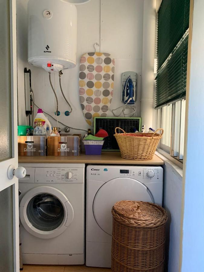 Acogedor Apartamento En Pleno Corazon De Triana Sevilla Exterior foto